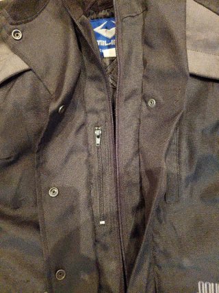 Chaqueta de moto negra