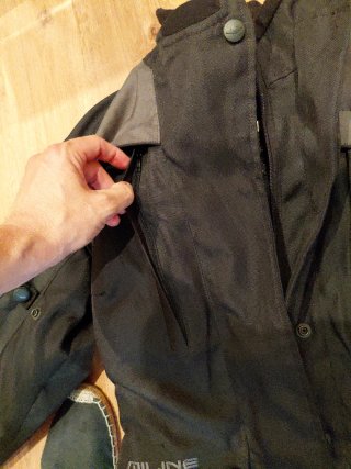 Chaqueta de moto negra