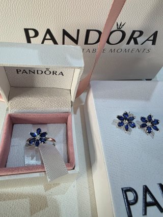 Conjunto Pandora Anillo y Pendientes Flor Azul