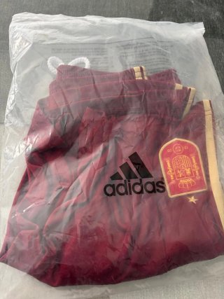 Pantalón Corto España Adidas fans versión