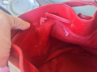 Borsa Furla rossa con borchie dorate