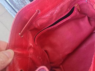 Borsa Furla rossa con borchie dorate