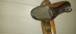 Zapato de piel marrón talla 37