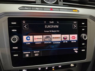 Volkswagen Passat Advance BMT