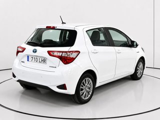 Toyota Yaris 1.5 100H Active 74 kW (100 CV)