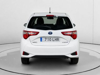 Toyota Yaris 1.5 100H Active 74 kW (100 CV)