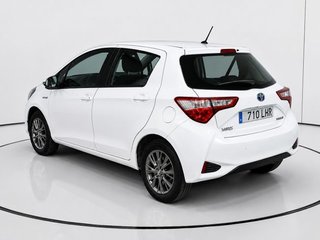 Toyota Yaris 1.5 100H Active 74 kW (100 CV)