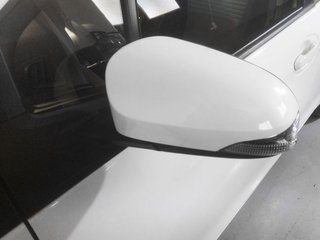 Toyota Yaris 1.5 100H Active 74 kW (100 CV)