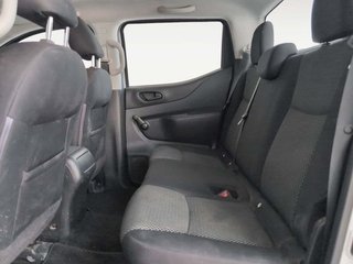 Nissan Navara PickUp 2.3 dCi Doble Cabina Visia 120 kW (163 CV)