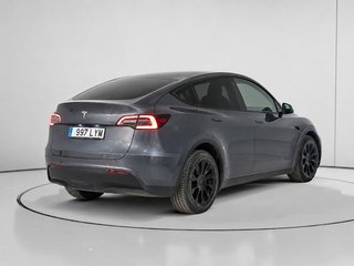 Tesla Model Y Gran Autonomía 4WD 350 kW (476 CV)