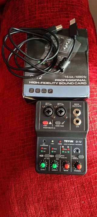 Bajo Eléctrico 4 Cuerdas.