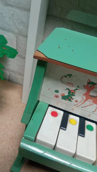 Piano Juguete Vintage Simpatico