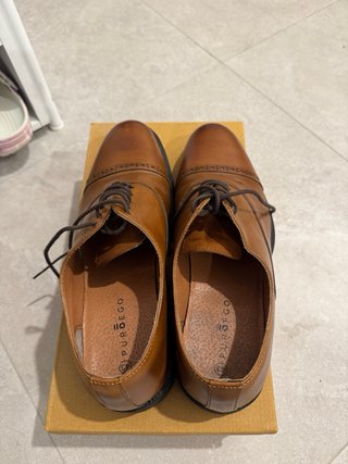 Zapatos de vestir Puro Ego Talla 43 Marrones