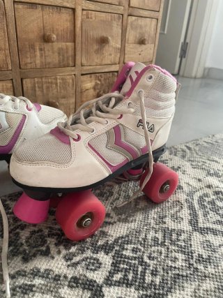 Patines Fila 4 ruedas niña blancos y rosas