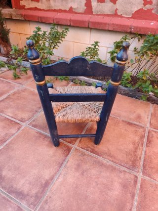 Silla infantil decorada
