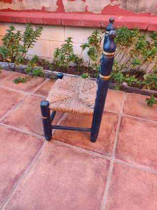 Silla infantil decorada