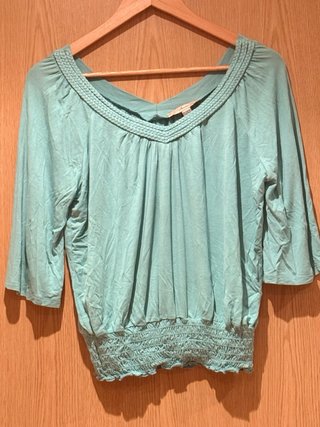 Blusa verde menta com elástico na cintura