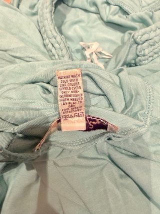 Blusa verde menta com elástico na cintura