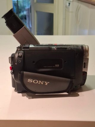 Videocámara Sony Handycam CCD-TR913E