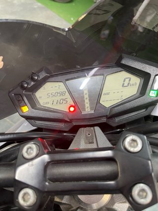 Kawasaki Z800 E Negra y Verde ITV AGOSTO 2026