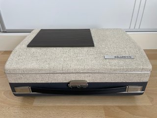 Giradischi portatile vintage Conver 1000