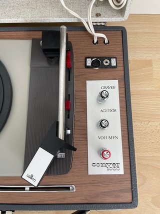 Giradischi portatile vintage Conver 1000