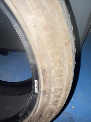 2 Neumáticos Michelin Primacy 235/45 R18