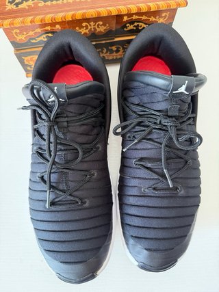 Nike Jordan Flight Luxe 44.5