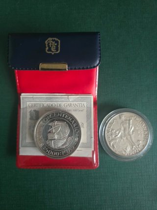 Monedas de Plata 5000 PTAS y Panamá 1947