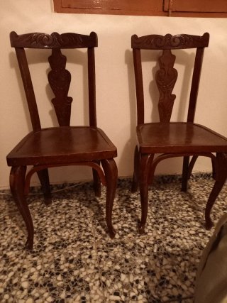 Sillas antiguas vintage patas curvas