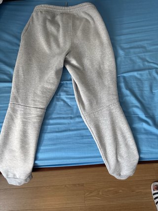 Pantalones chándal Lacoste grises