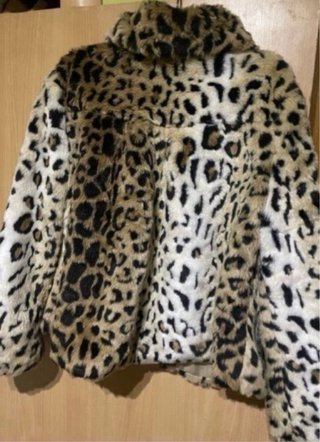 Abrigo leopardo talla única