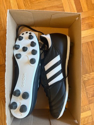 Botas de fútbol Adidas Copa Mundial Talla 40.5