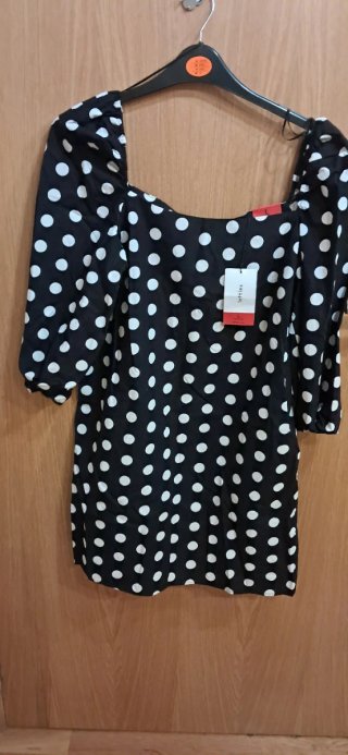 Vestido negro lunares blancos talla L
