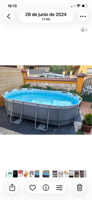 Piscina , depuradora y robot limpieza
