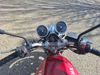 Yamaha XJ600N Roja