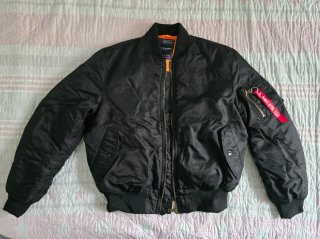 Chaqueta Bomber Negra