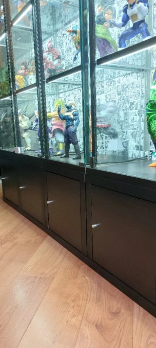 Vitrinas Detolf