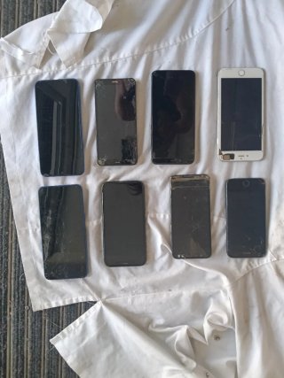 Lote 8 móviles Apple y otros
