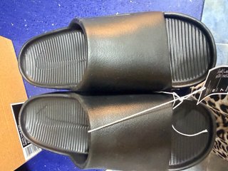 Chanclas Nike Negras