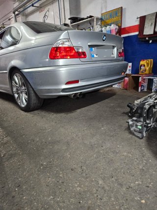 Parachoques, aletas y taloneras Bmw e46