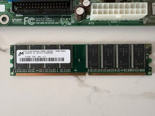 Placa Base Gigabyte Socket 754 Antigua