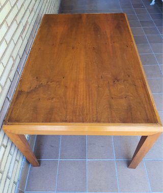 Mesa de comedor o de estudio de madera de cerezo