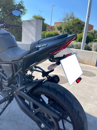 Voge 125r Negra