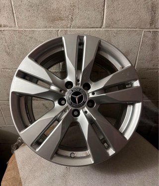 Llantas ORIGINALES Mercedes 17”