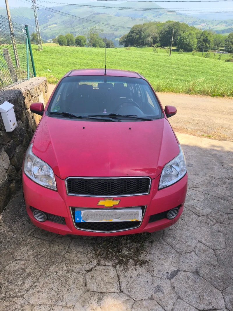 Chevrolet Aveo 2011 - foto 1