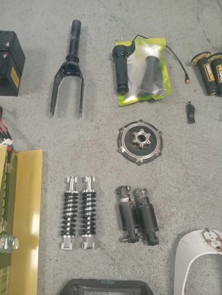 Piezas patinete eléctrico