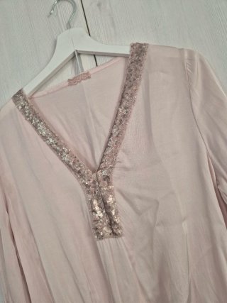 Vestido rosa con lentejuelas Talla L