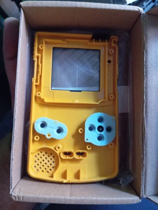 Cover Game Boy Color Gialla