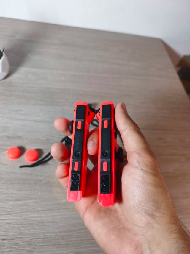 Joy-Con Nintendo Switch Originali Rossi